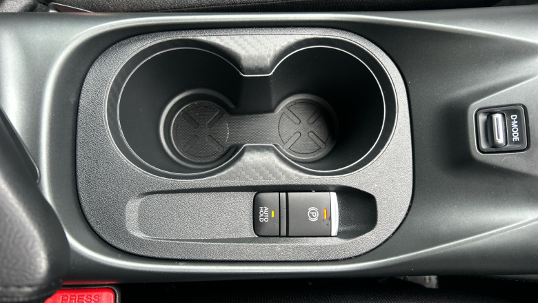 Nissan Juke 1.0 DiG-T N-Connecta 5dr DCT Petrol Hatchback